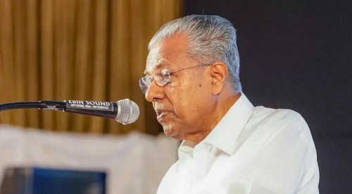 പ്രധാനമന്ത്രി നരേന്ദ്ര മോദിയും ബെഞ്ചമിൻ നെതന്യാഹുയും ഇരട്ടപ്പെറ്റ സഹോദരങ്ങൾ പോലെ: മുഖ്യമന്ത്രി 